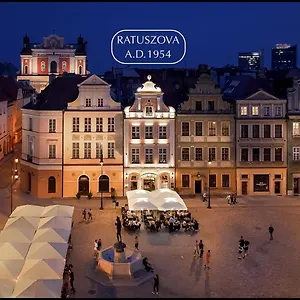 Apartment Stary Rynek Premium Apartments: Old Market Square Elegance, Poznan